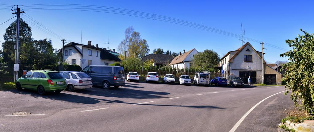 Penzion Na Pastousce Malsice Exterior foto